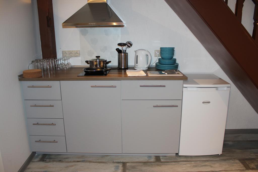 Three-Bedroom Apartment On Peldu 19 Riga Exterior foto